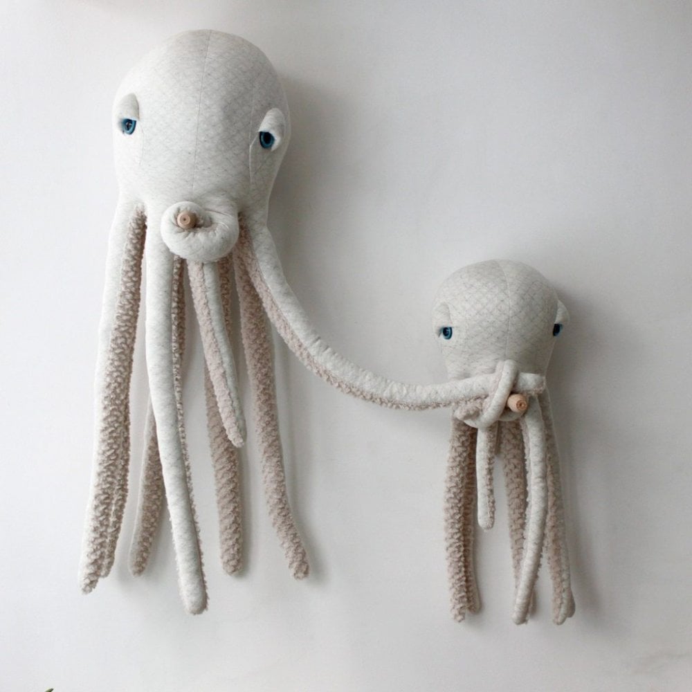 ALBINO OCTOPUS
