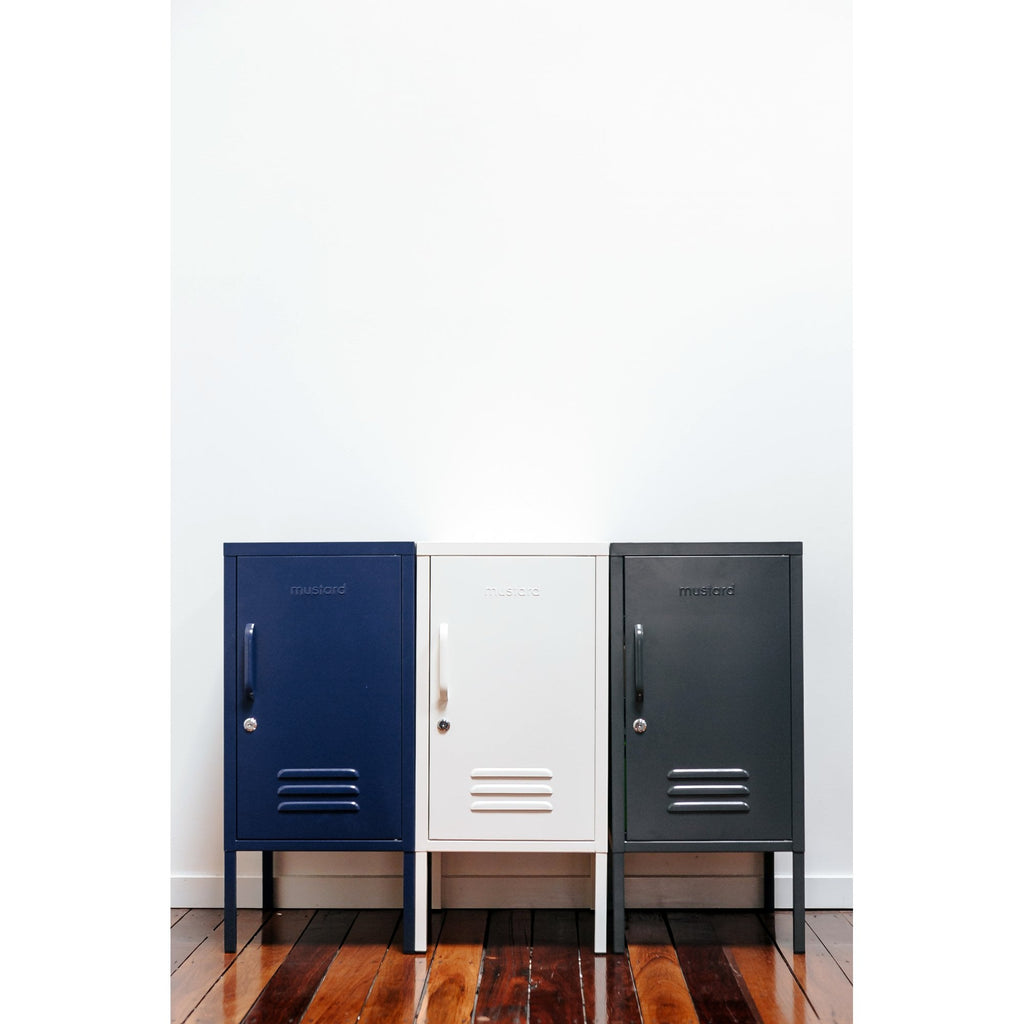 THE SHORTY LOCKER
