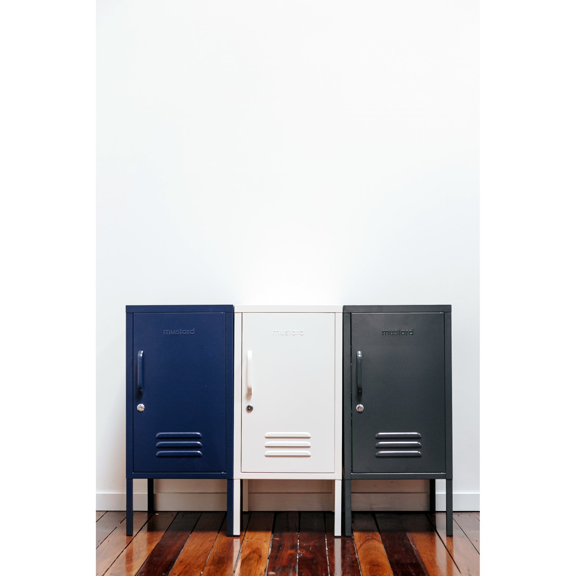THE SHORTY LOCKER