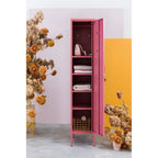 THE SKINNY LOCKER