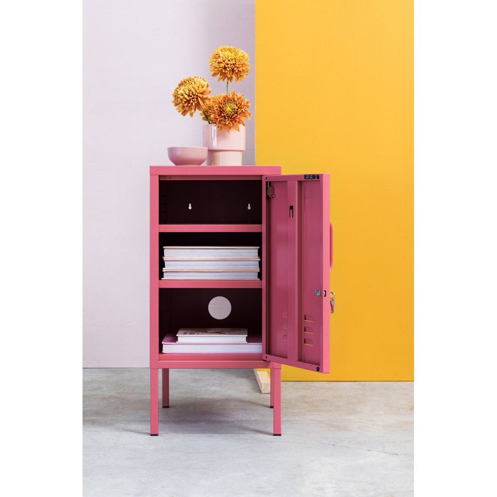 THE SHORTY LOCKER