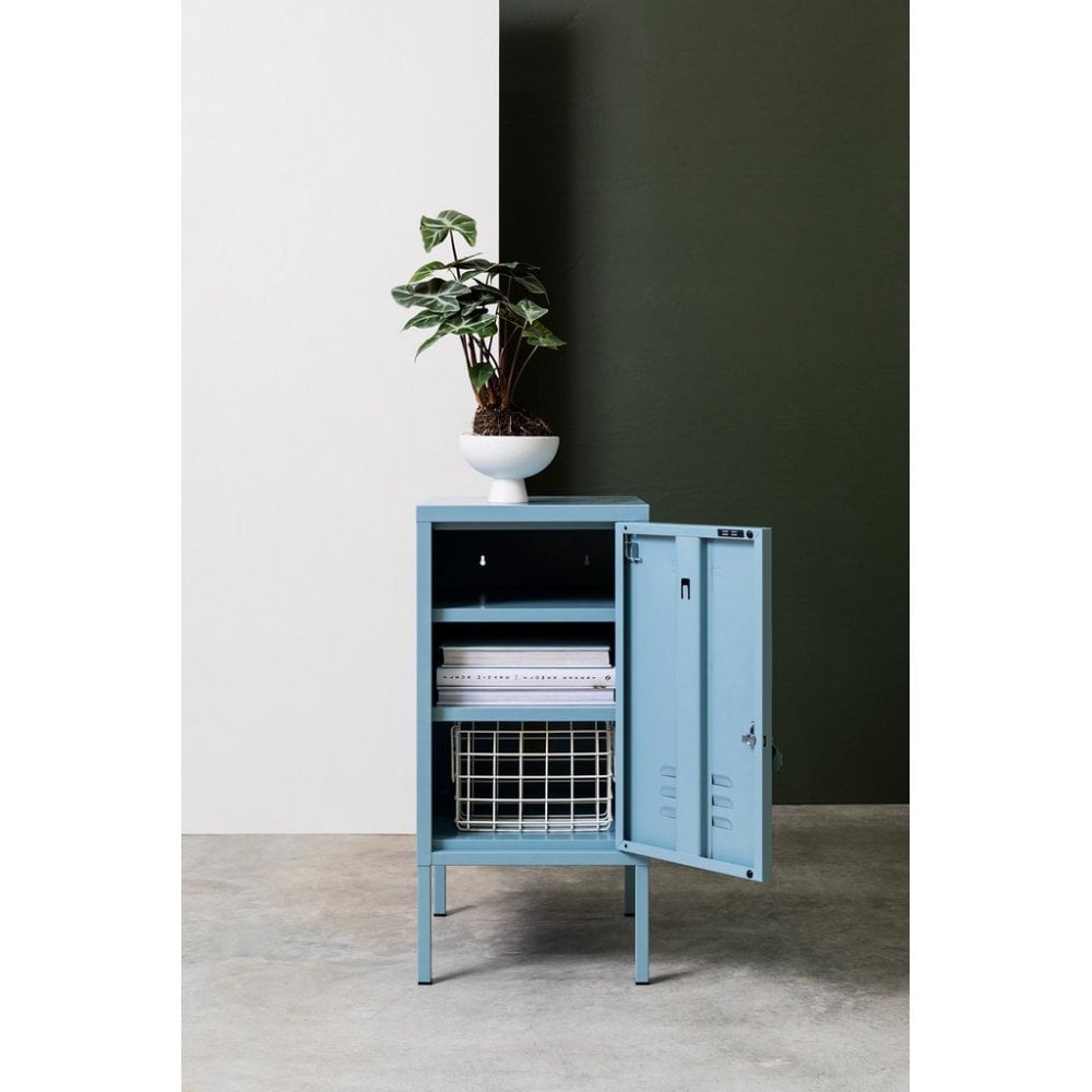 THE SHORTY LOCKER