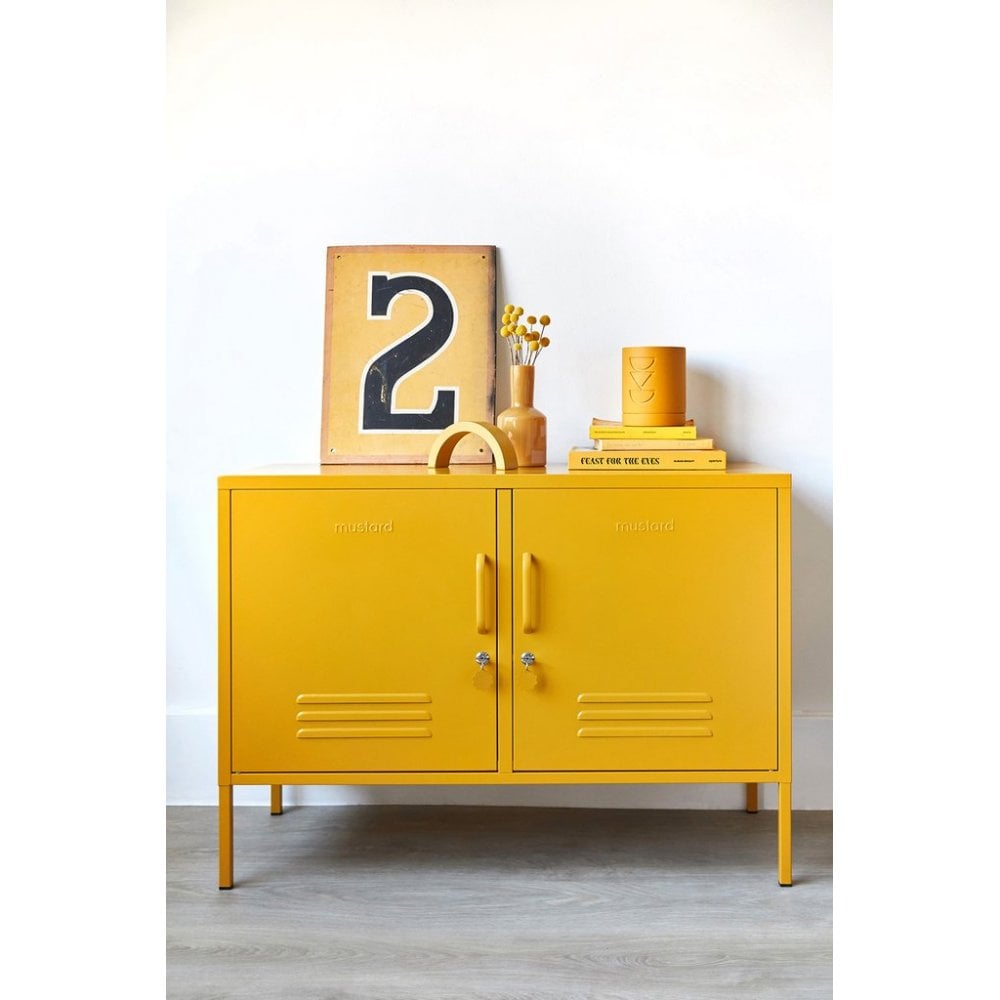 THE LOWDOWN LOCKER