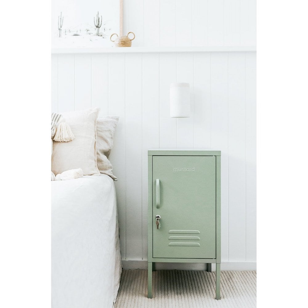 THE SHORTY LOCKER