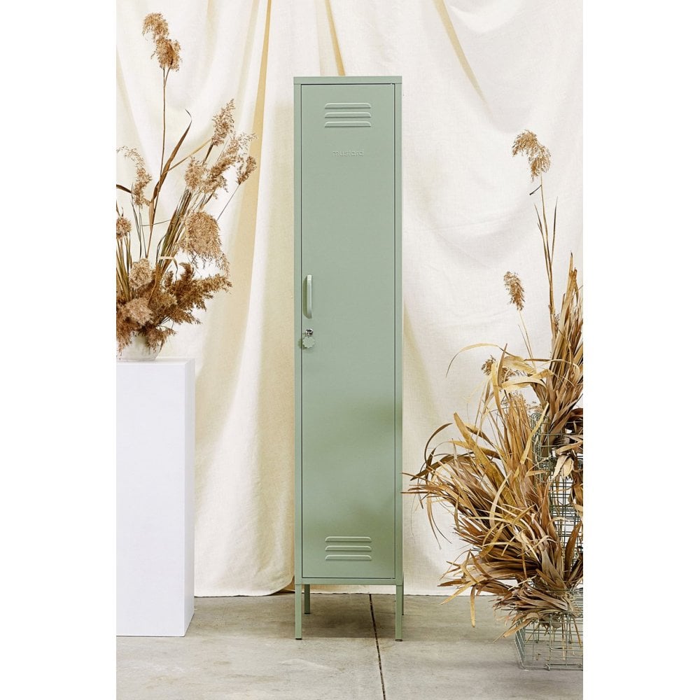 THE SKINNY LOCKER