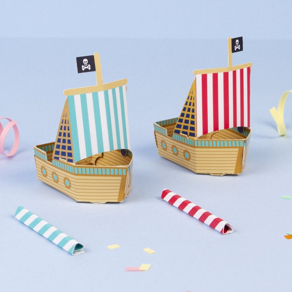 CREATE YOUR OWN PIRATE BLOW BOATS (AGES 5+)
