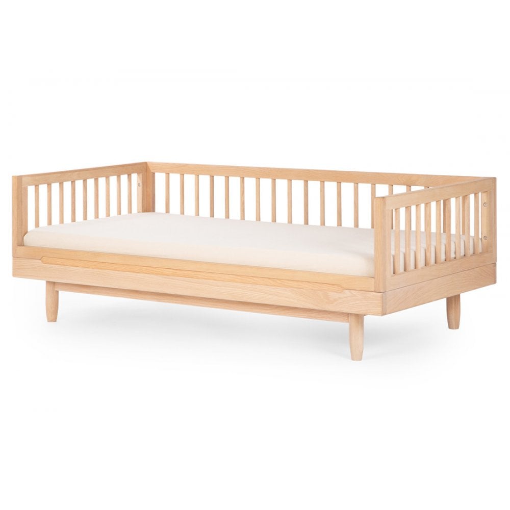OAK WOOD JUNIOR BED - PURE