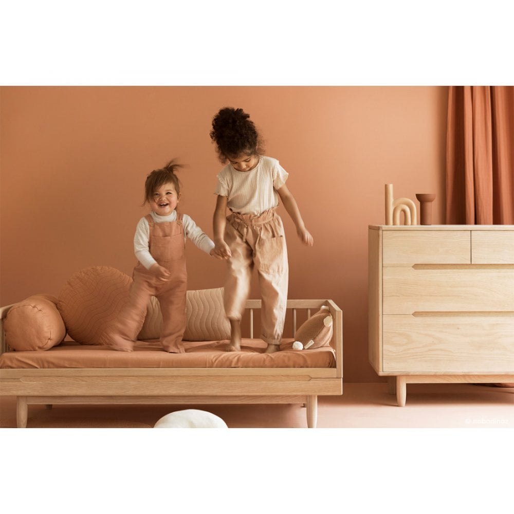 OAK WOOD JUNIOR BED - PURE