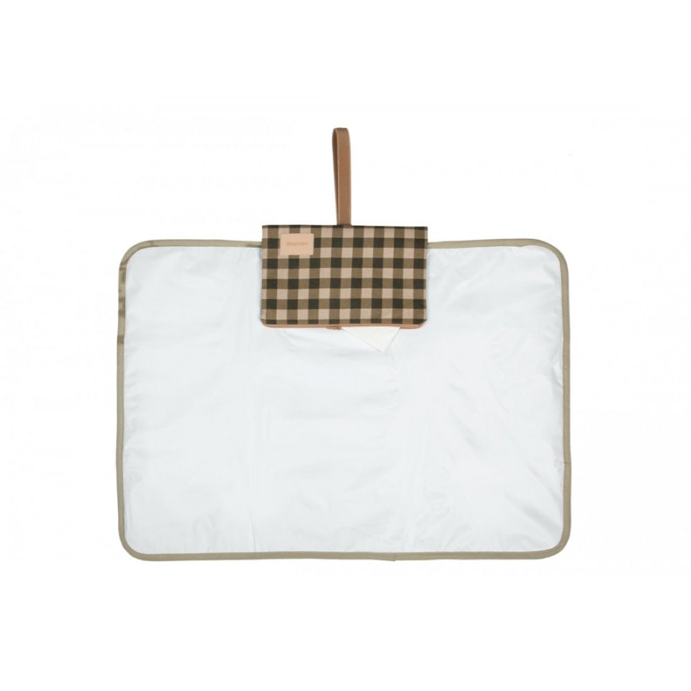 HYDE PARK WATERPROOF CHANGING PAD