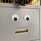 GIANT EYEBALL MAGNETS