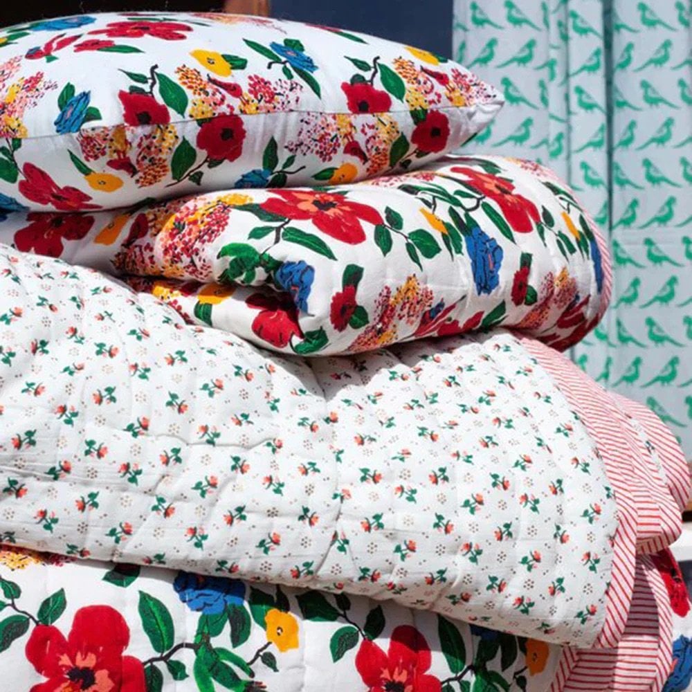 REVERSIBLE QUILTED BLANKET - GOLDEN FLOWERS