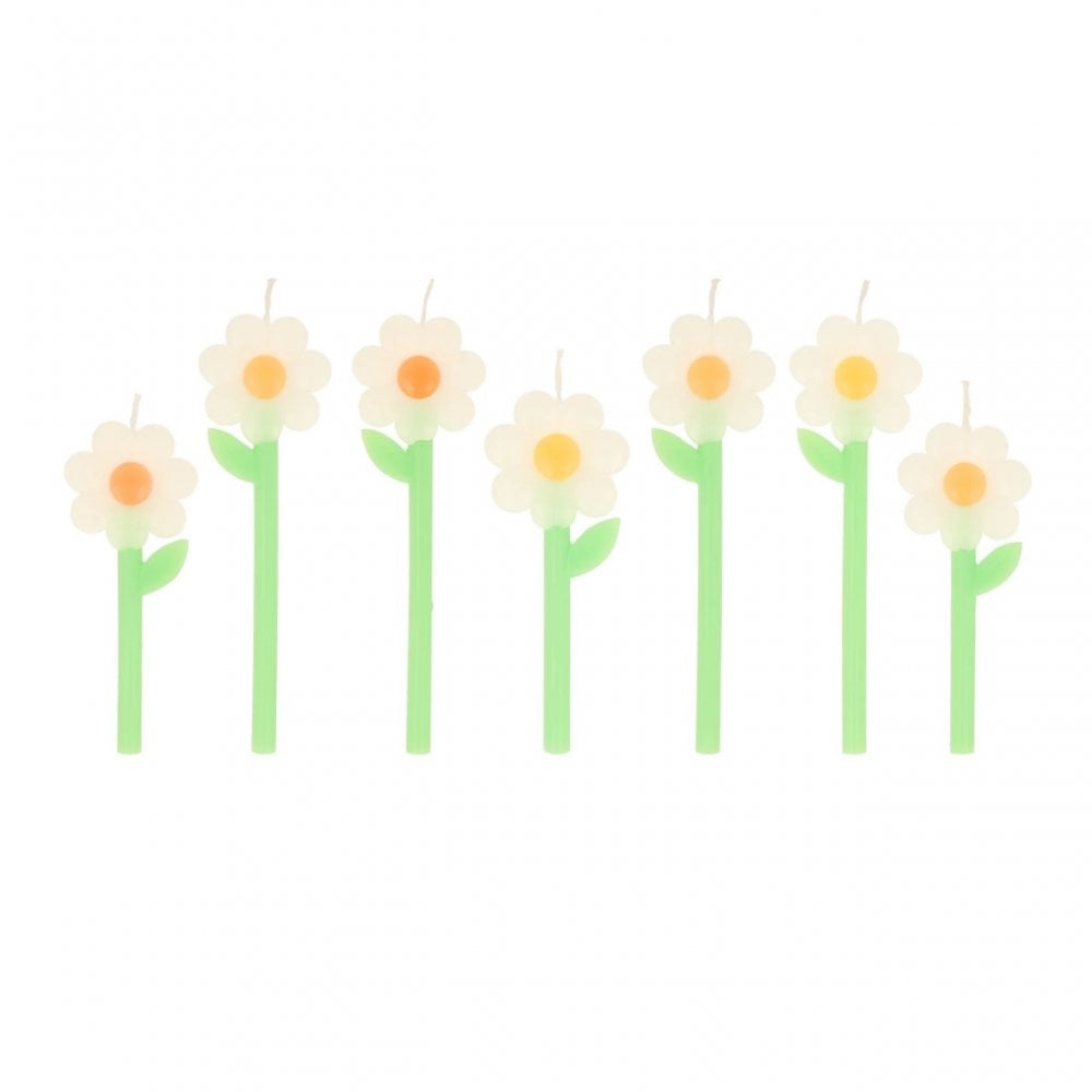 6 DAISY SHAPED CANDLES