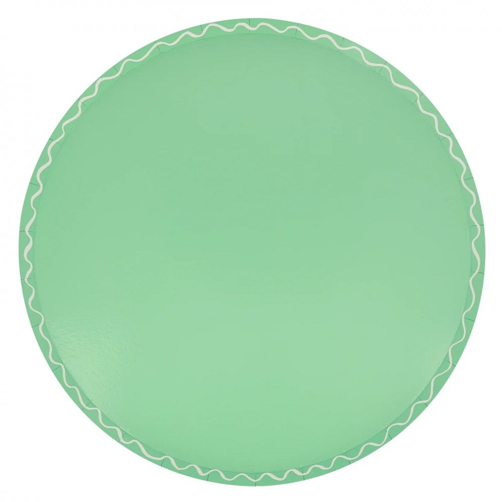 8 MIXED WAVY LINE DINNER PLATES
