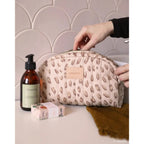 HYDE PARK WATERPROOF VANITY CASE