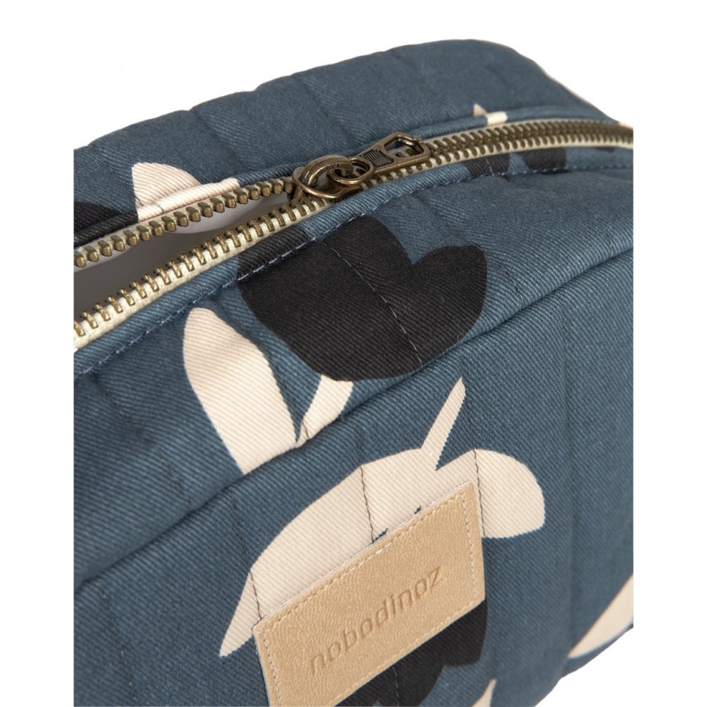 HYDE PARK WATERPROOF VANITY CASE