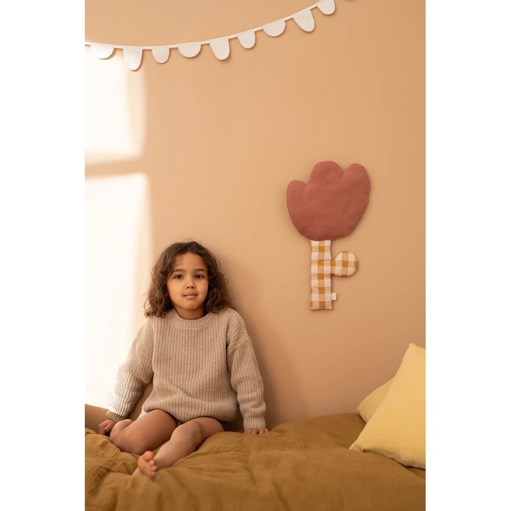 FLOWER CUSHIONED WALL HANGING