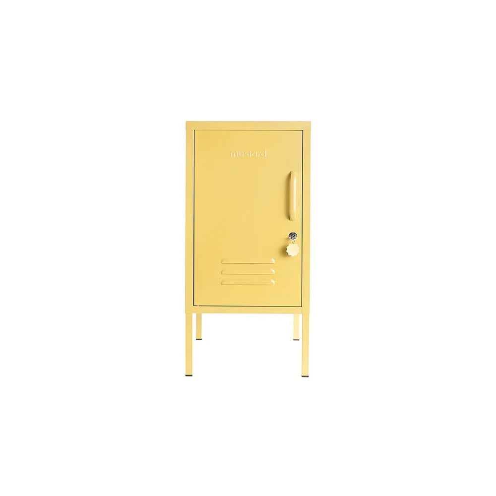 THE SHORTY LOCKER TO THE LEFT