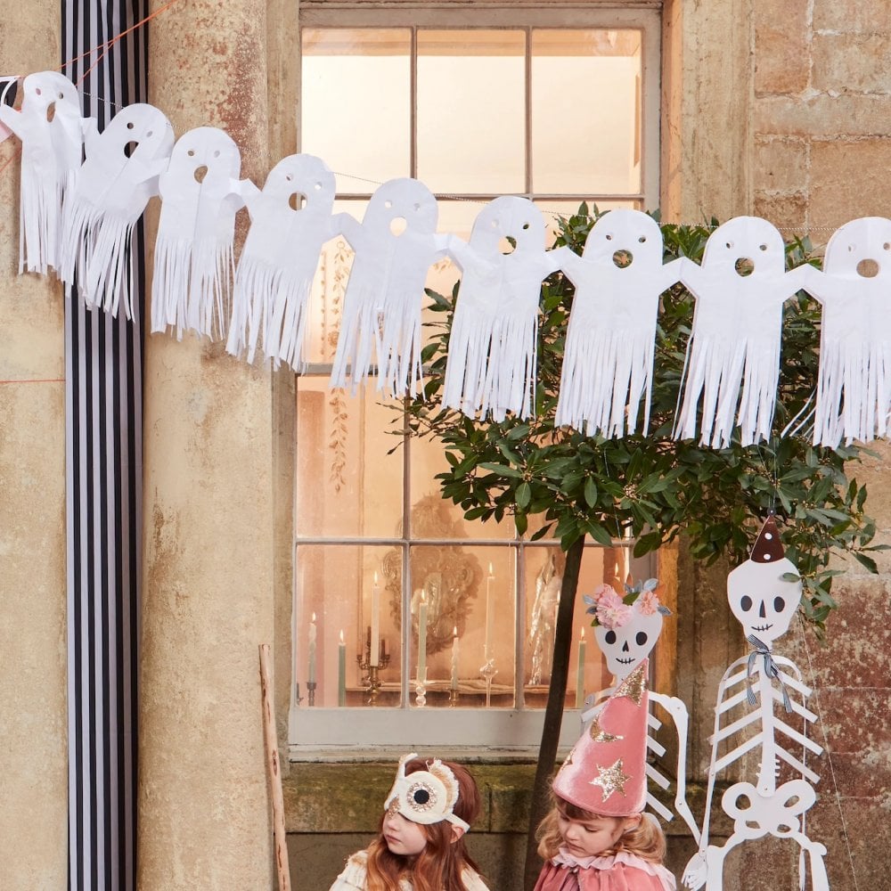 LARGE TISSUE PAPER GHOST GARLAND