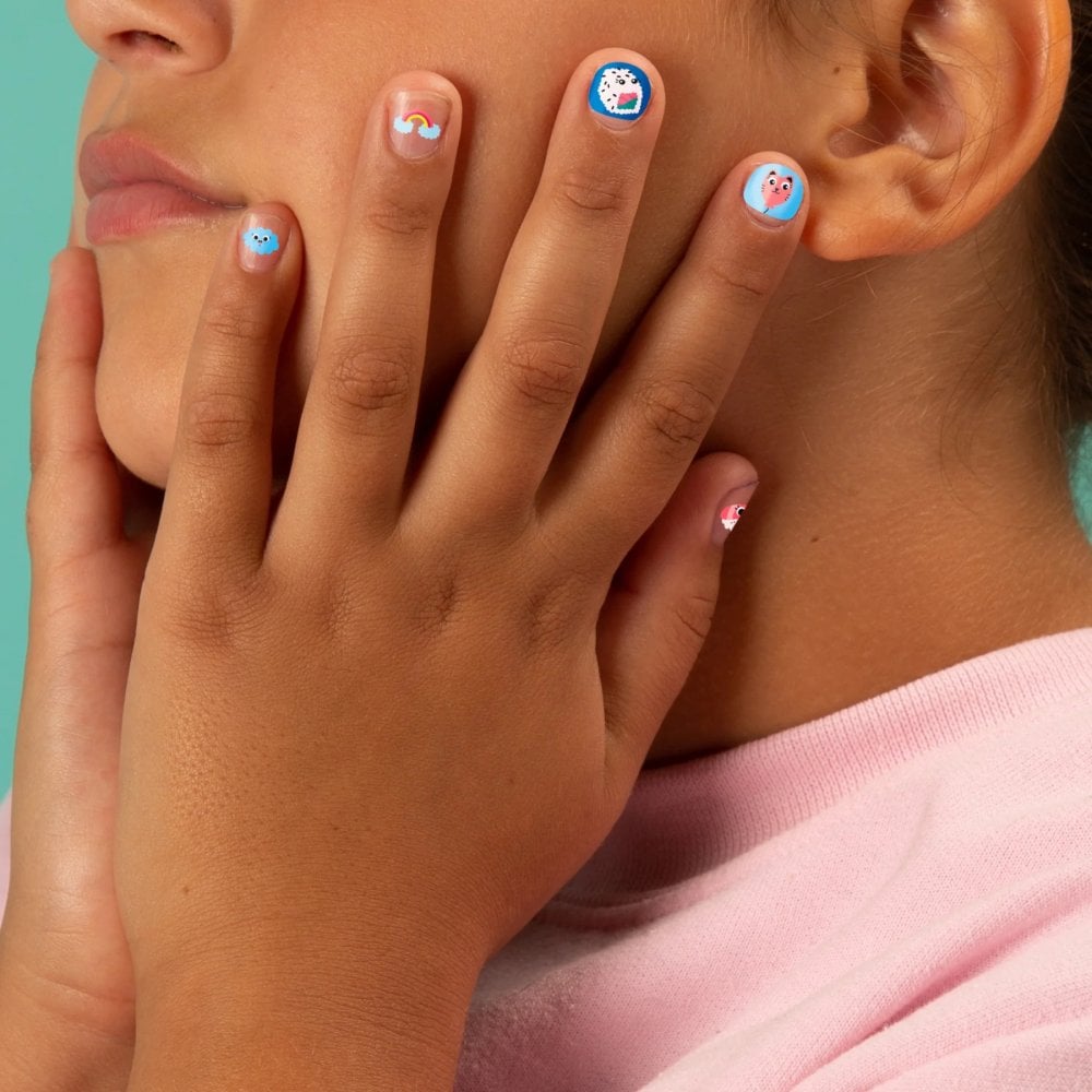 200 NAIL STICKERS