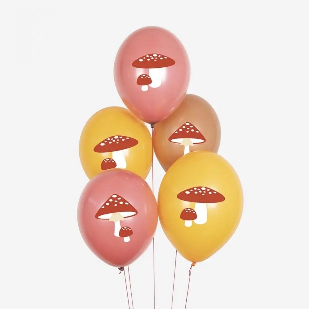 5 PRINTED MUSHROOM BALLOONS