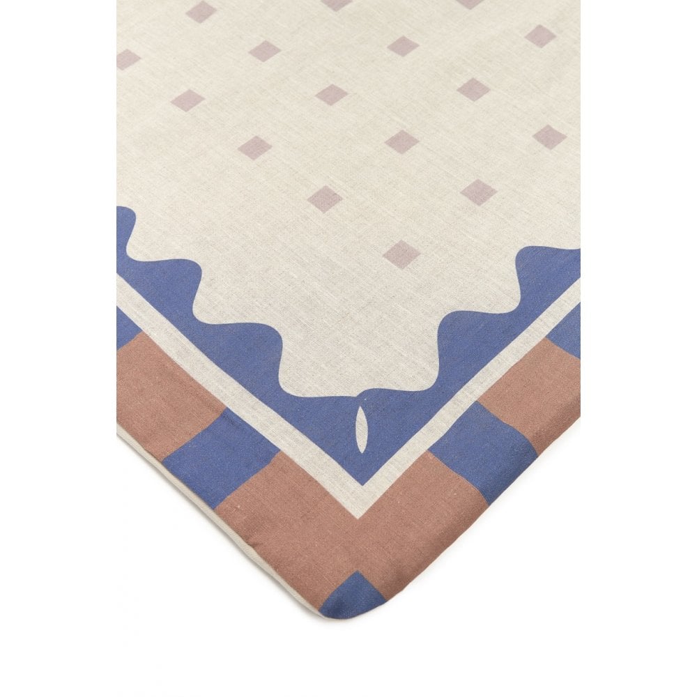 QUILT BLANKET IN FRENCH LINEN VIBES