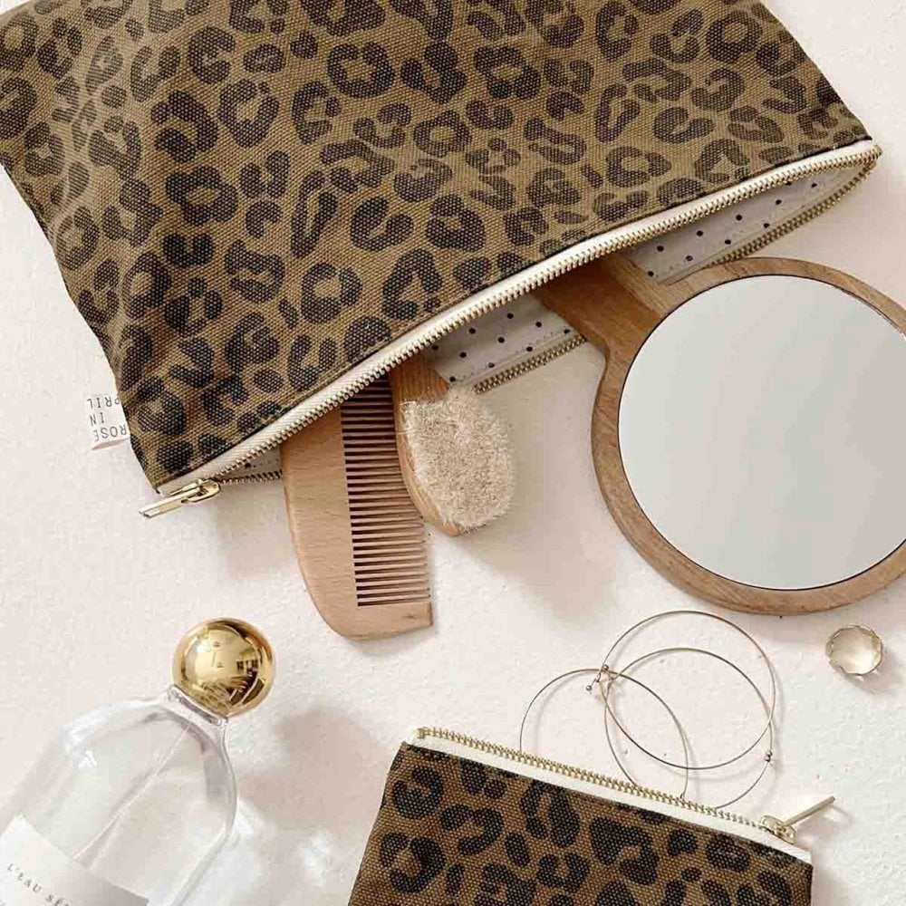 LILI LARGE FLAT POUCH