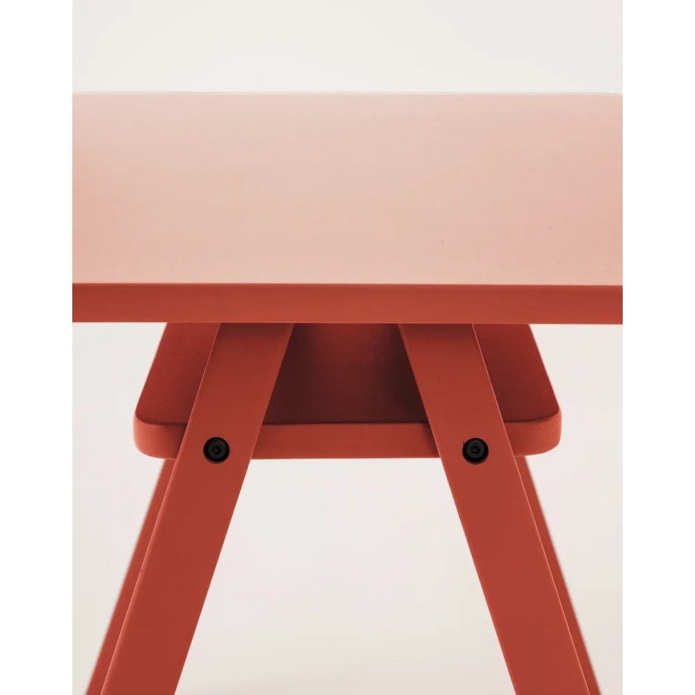 GROWING GREEN KID TABLE - RED