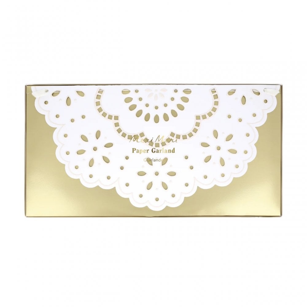BRODERIE ANGLAISE LACE PAPER GARLAND - WHITE