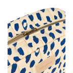 HYDE PARK WATERPROOF VANITY CASE