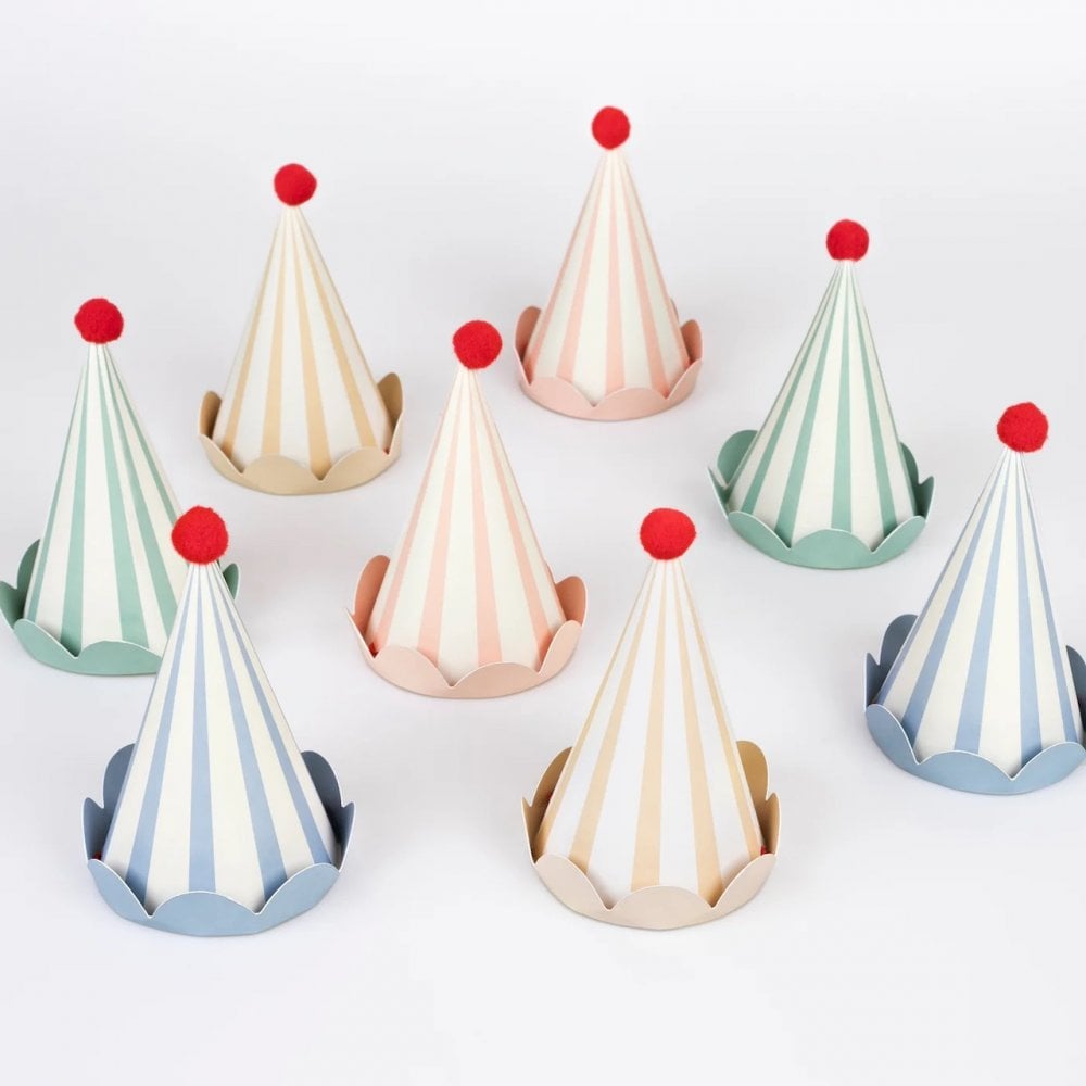 8 ANIMAL FRIENDS PARTY HATS