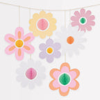 GROOVY FLOWER HANGING DECORATIONS