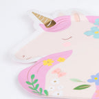 8 MEADOW UNICORN SHAPED PLATES