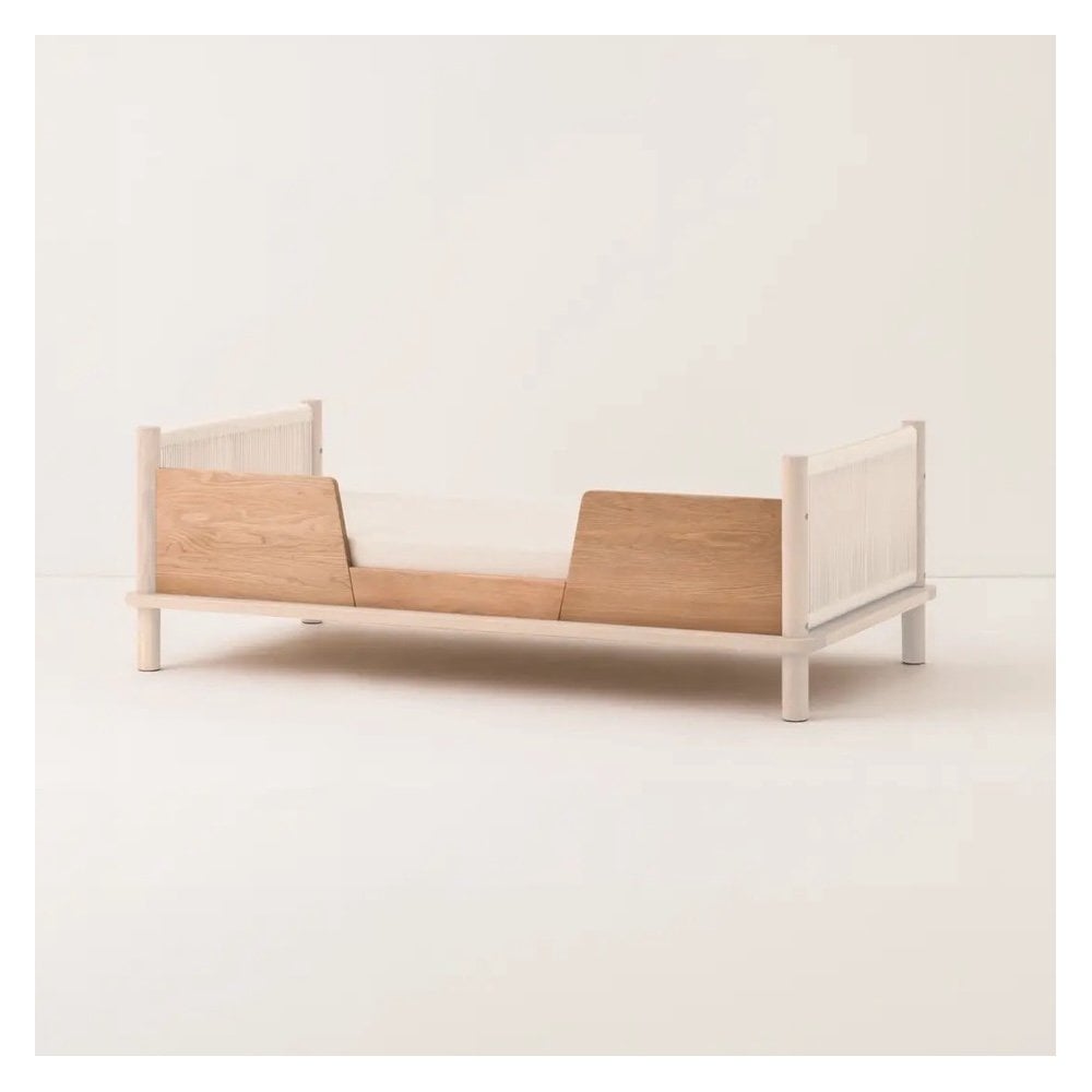 LATITUDE SOLID OAK WOOD JUNIOR BED SAFETY BARRIER