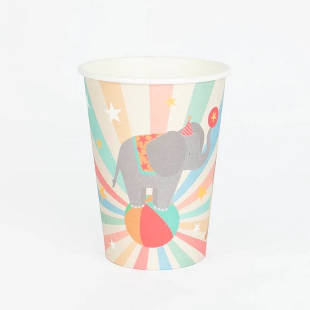 8 CUPS - CIRCUS