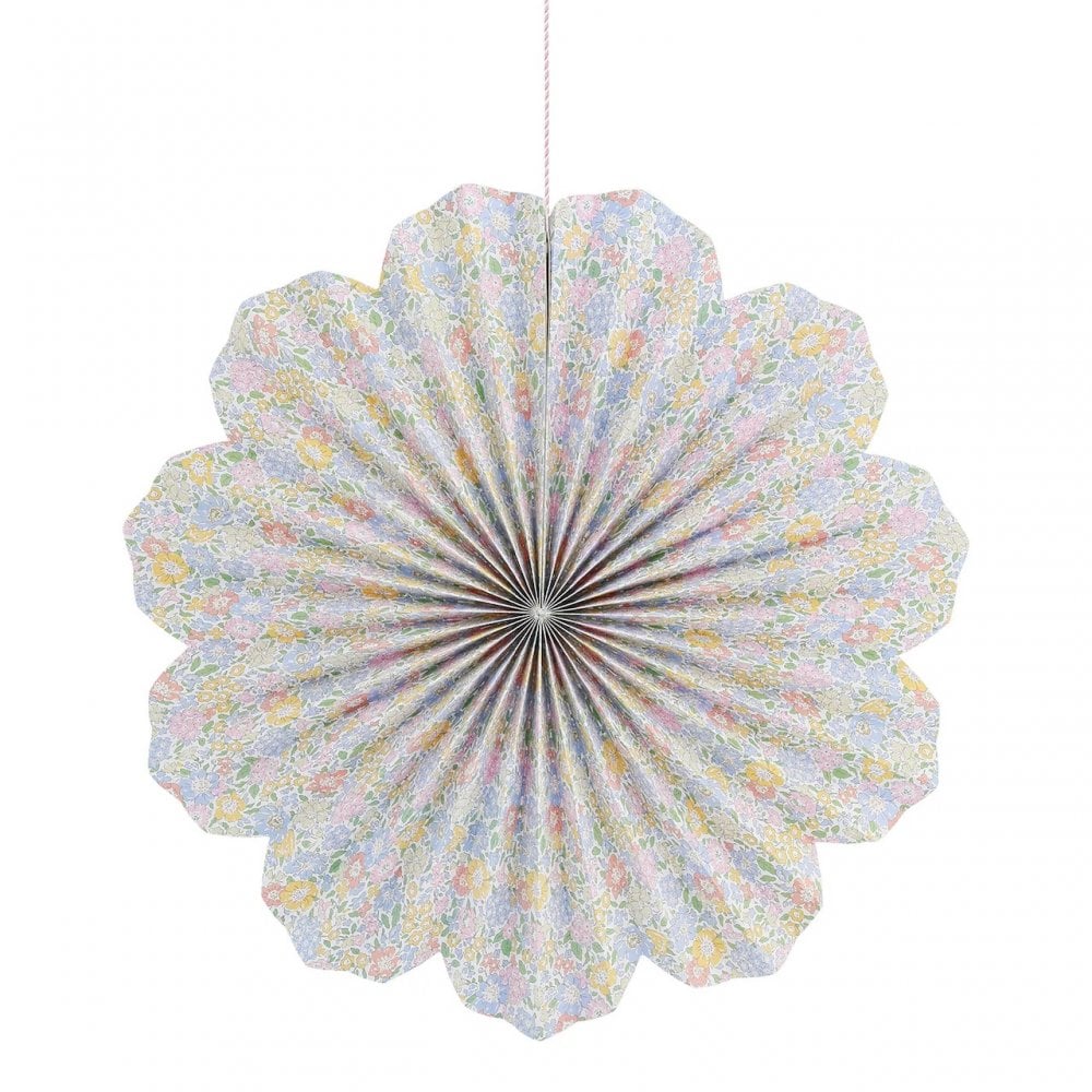 LIBERTY PINWHEEL DECORATIONS