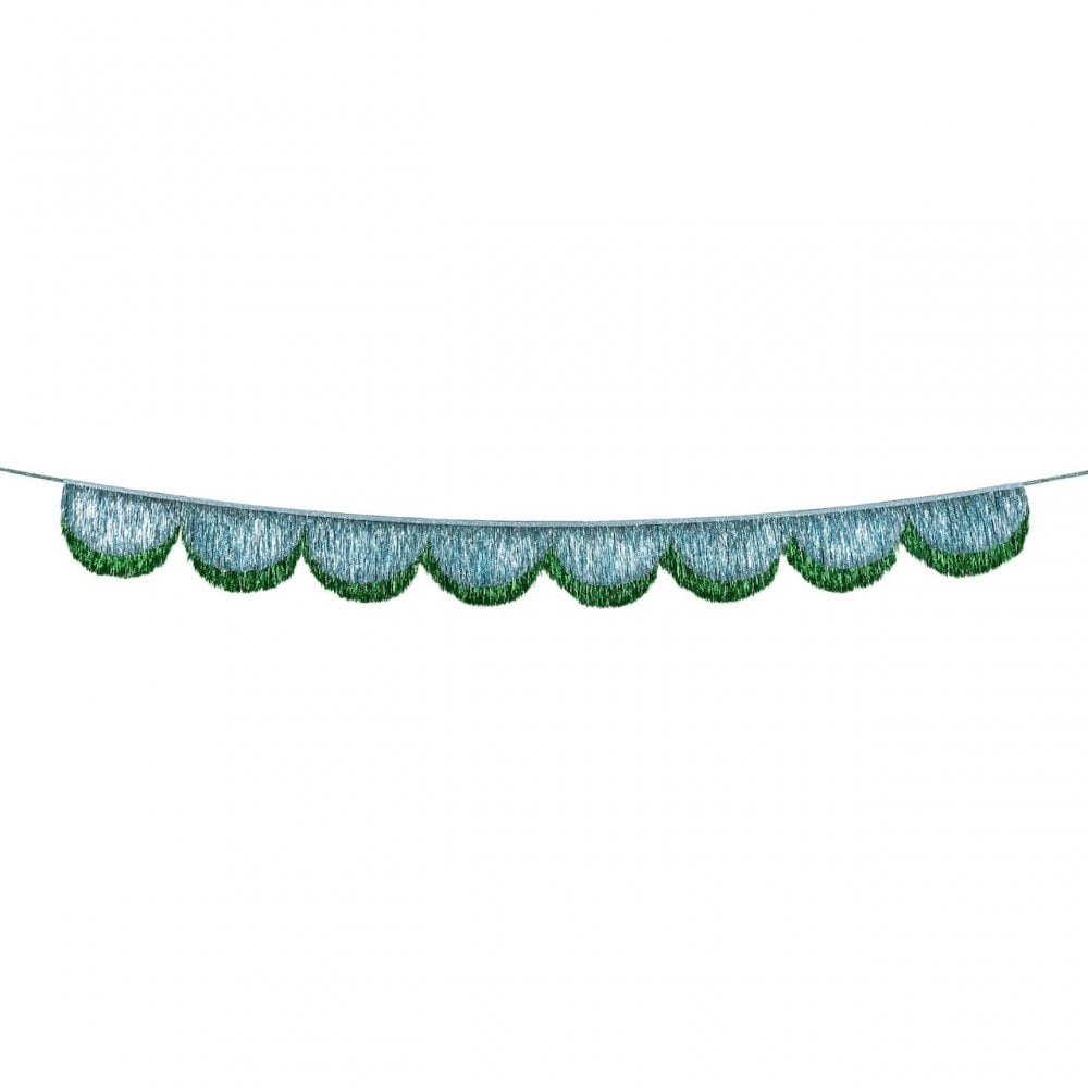 BLUE TINSEL SCALLOP GARLAND