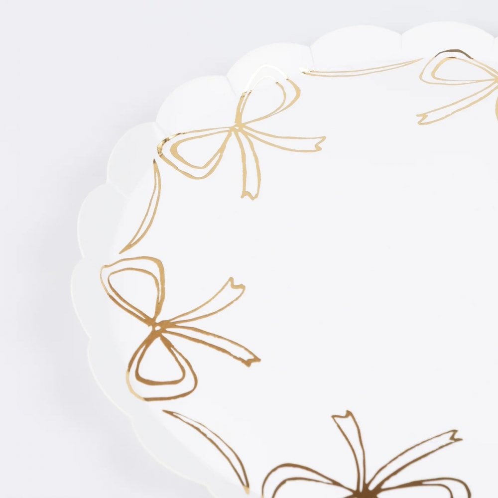 8 GOLD BOW PLATES