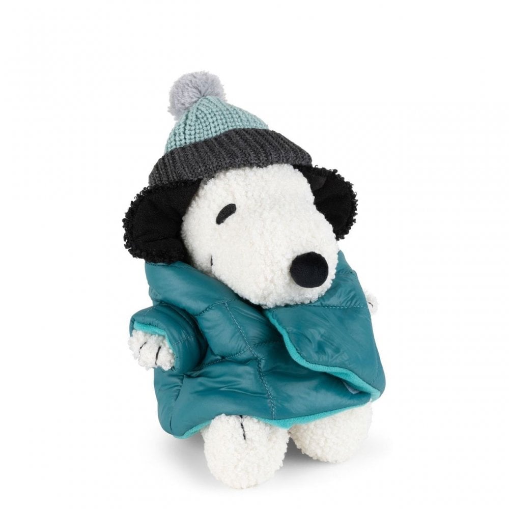 SNOOPY WITH PUFFER JACKET 20cm