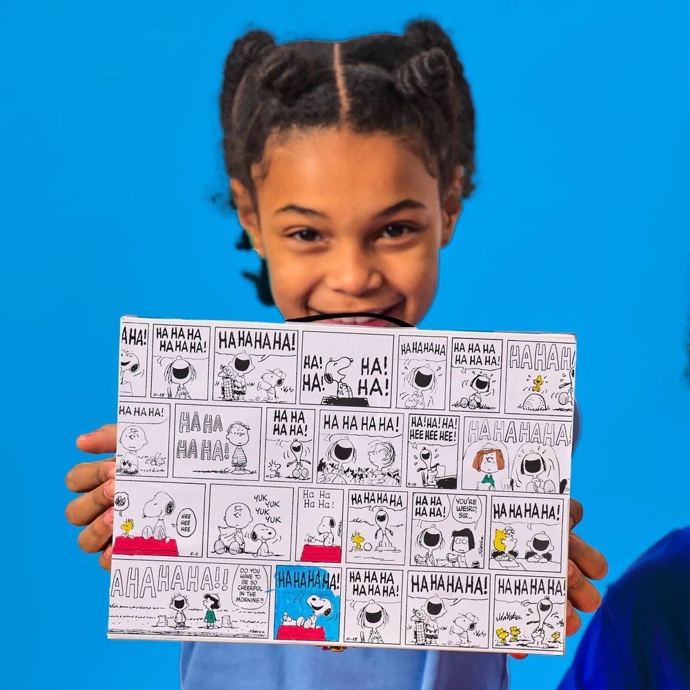 OOLY x PEANUTS ART SUPPLIES - COLOUR YOUR OWN CASE (3 YEARS+)