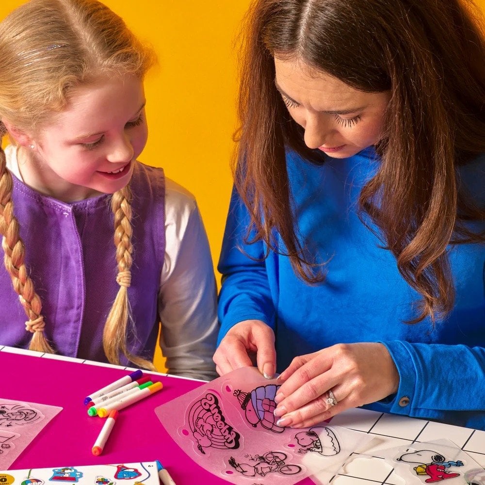 OOLY x PEANUTS DIY SHRINK ART KIT (6 YEARS+)
