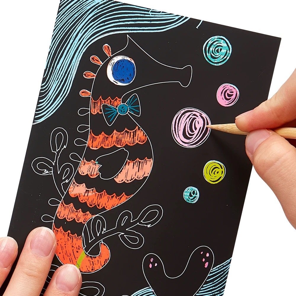 SCRATCH + SCRIBBLE ART KIT - FISH