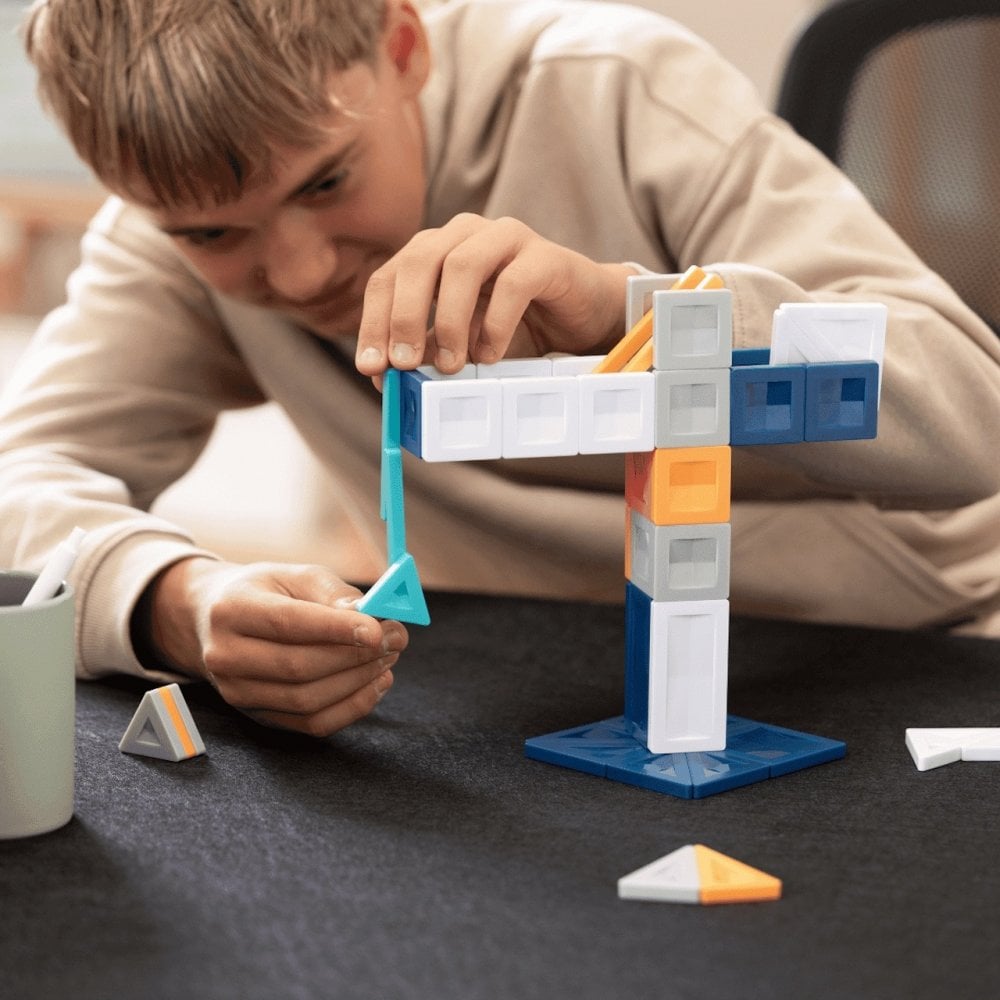 MAGNETIC TILES 70 PIECES - PRO CONSTRUCTOR