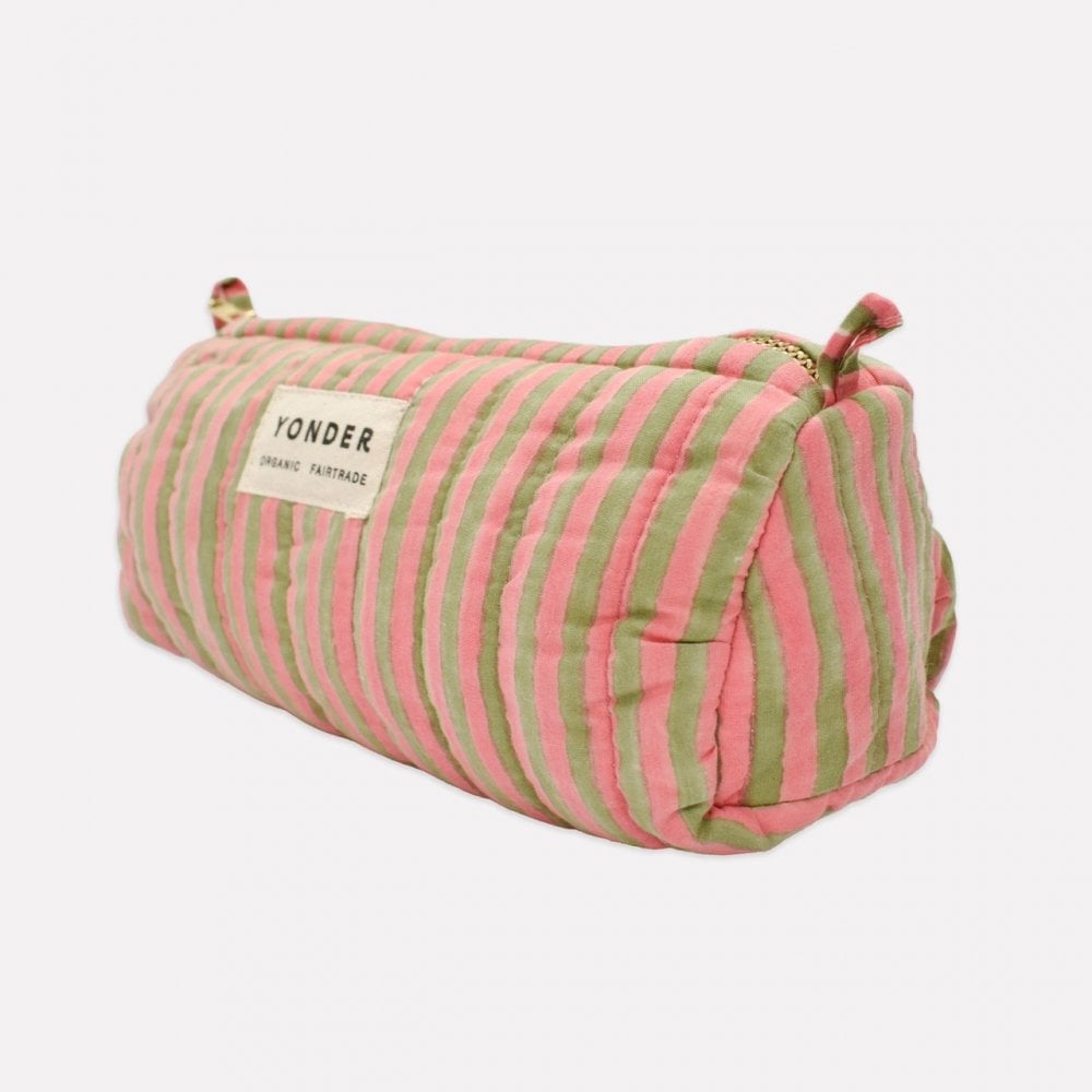 QUILTED BARREL CASE