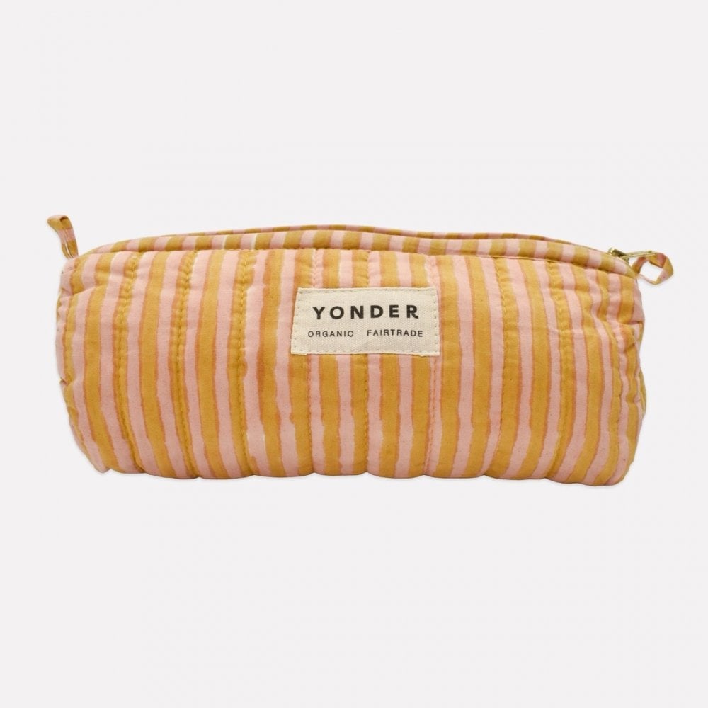 QUILTED BARREL CASE