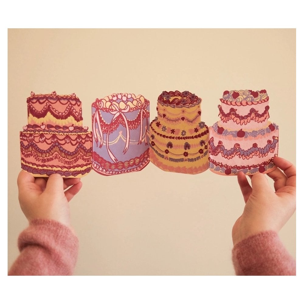 CAKE CONCERTINA CARD