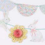 LIBERTY BUNNY GARLAND SET