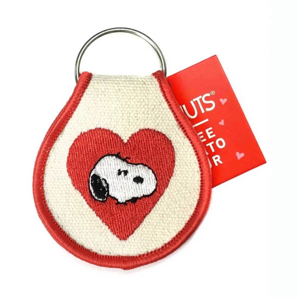 SNOOPY HEART PATCH KEY RING