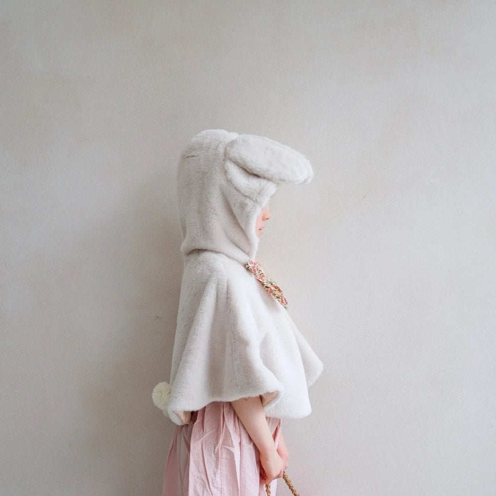 BUNNY CAPE