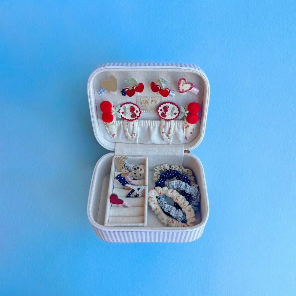 CHERRY HEART JEWELLERY BOX