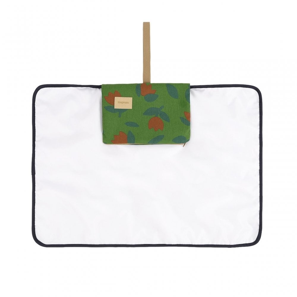 HYDE PARK WATERPROOF CHANGING PAD